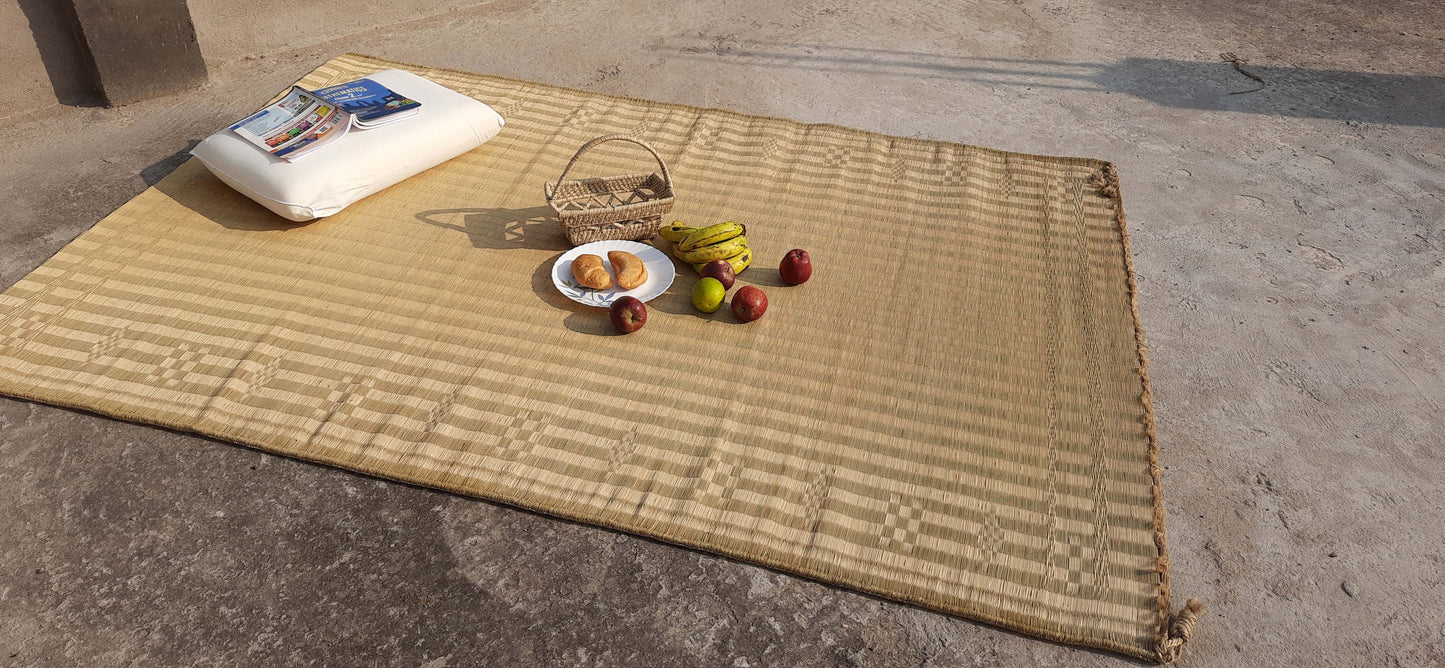MONTISA Premium Chatai Mat for Home made of Madurkathi grass, Handwoven, Eco-friendly Floor mat -T2 PRM